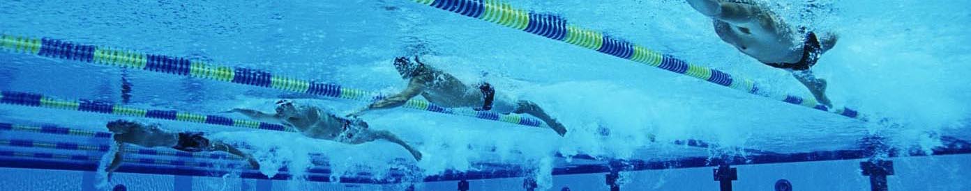 Schwimmen bietet eine Vielfalt an Möglichkeiten wie Spaß, Freizeit und Geselligkeit.
